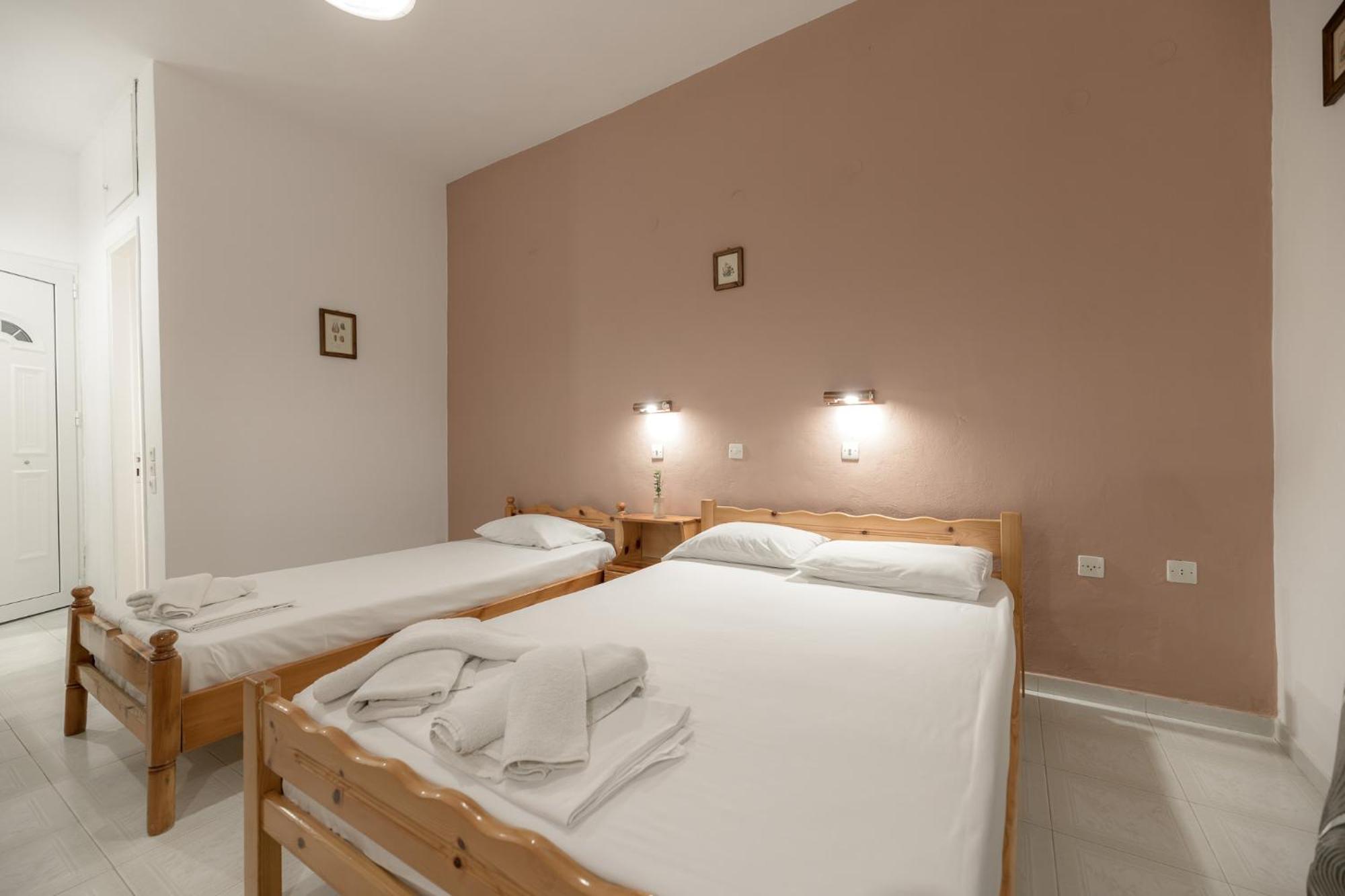 Anthi Studios & Apartments Alykes  Buitenkant foto