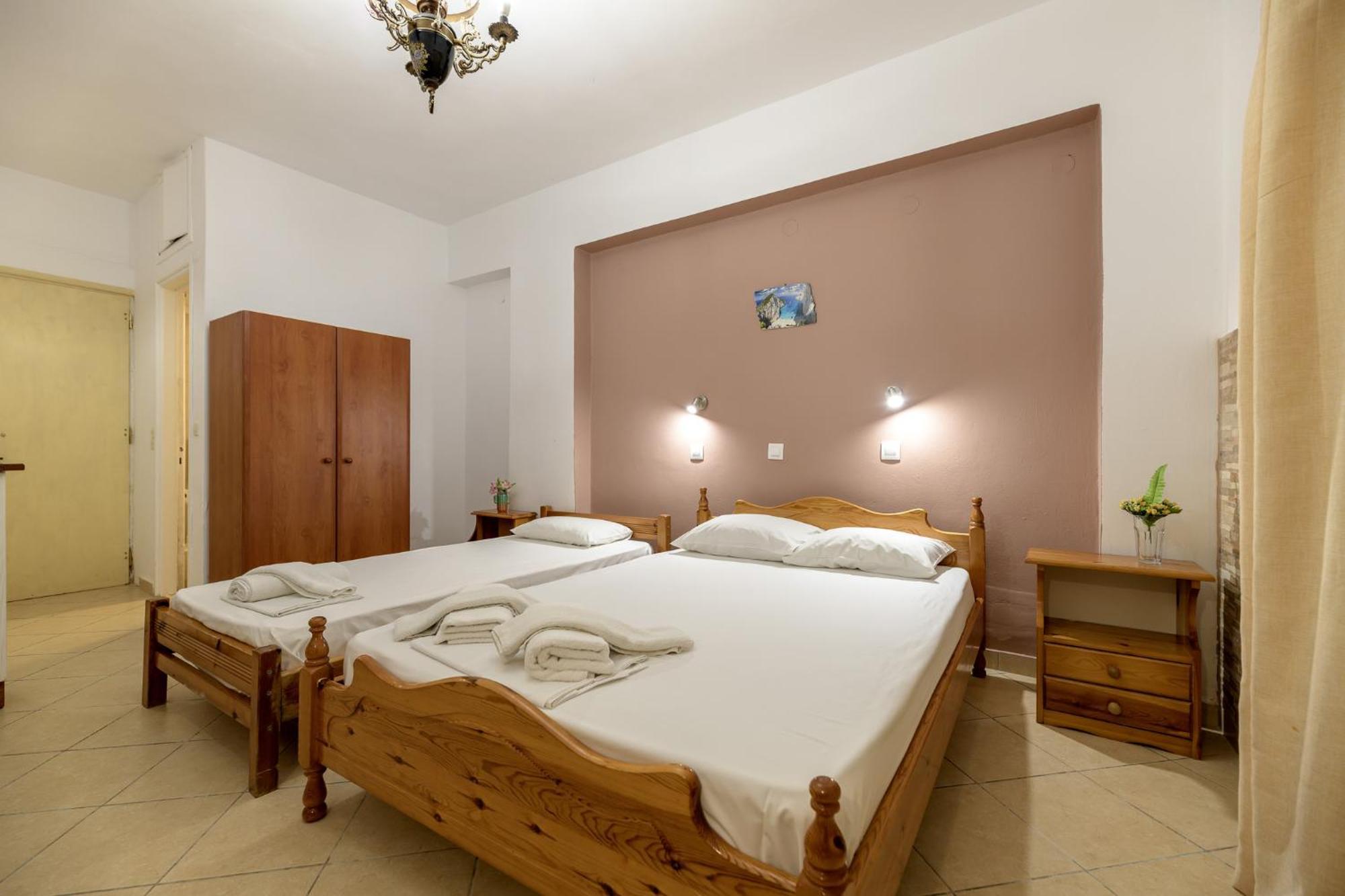 Anthi Studios & Apartments Alykes  Buitenkant foto