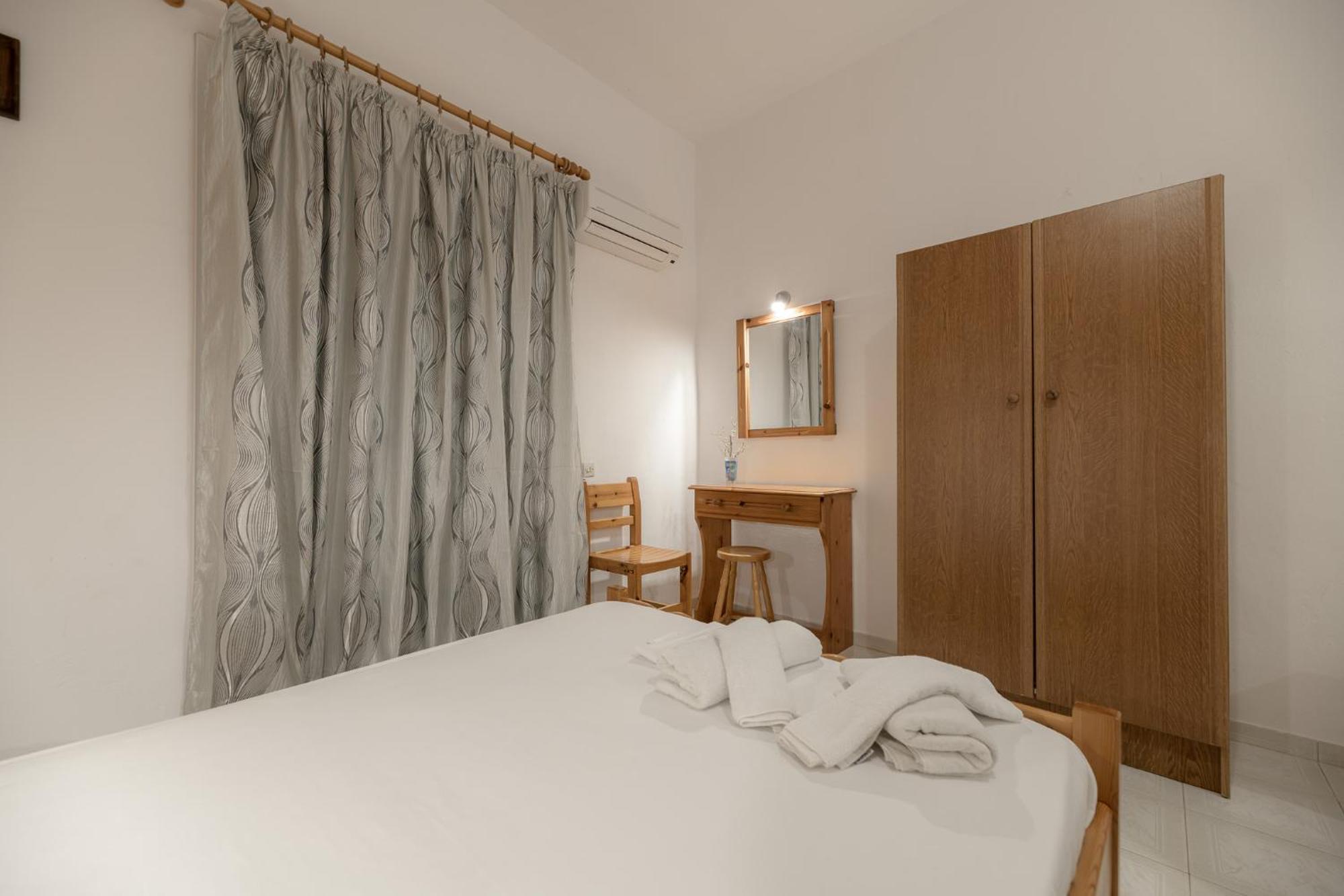 Anthi Studios & Apartments Alykes  Buitenkant foto