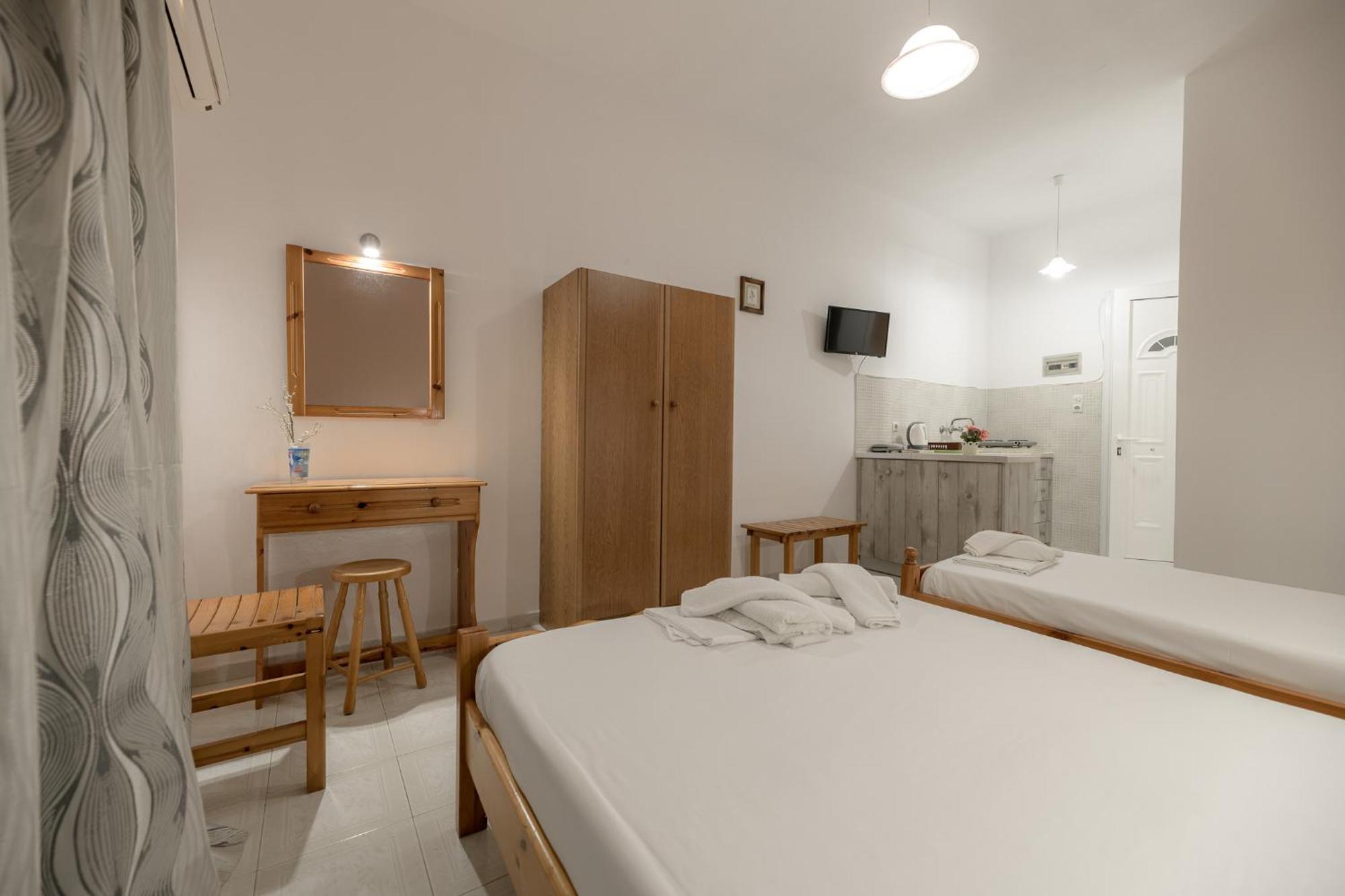 Anthi Studios & Apartments Alykes  Buitenkant foto