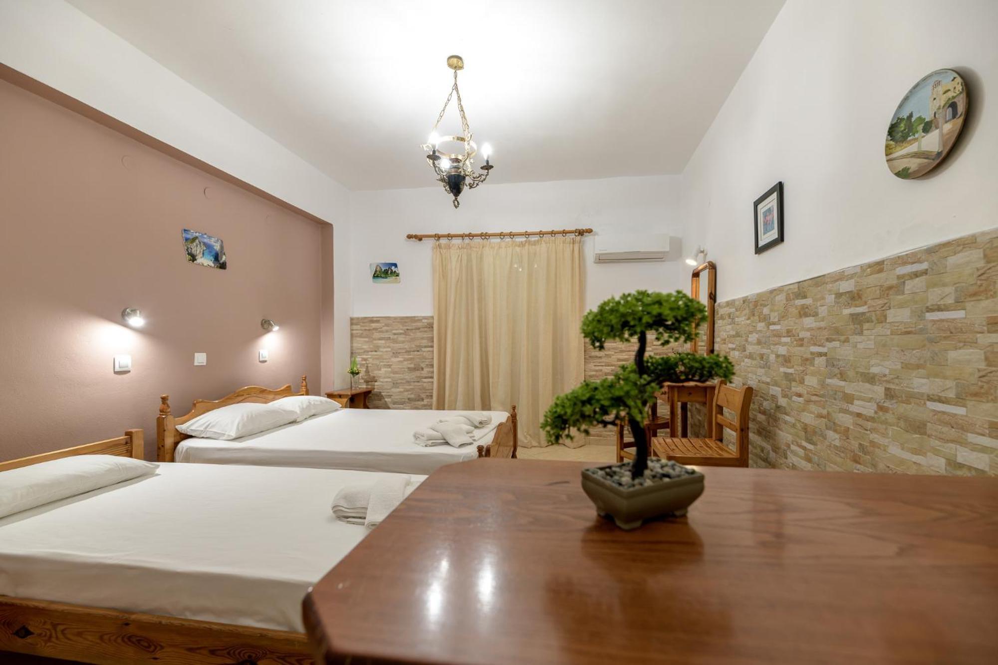 Anthi Studios & Apartments Alykes  Buitenkant foto