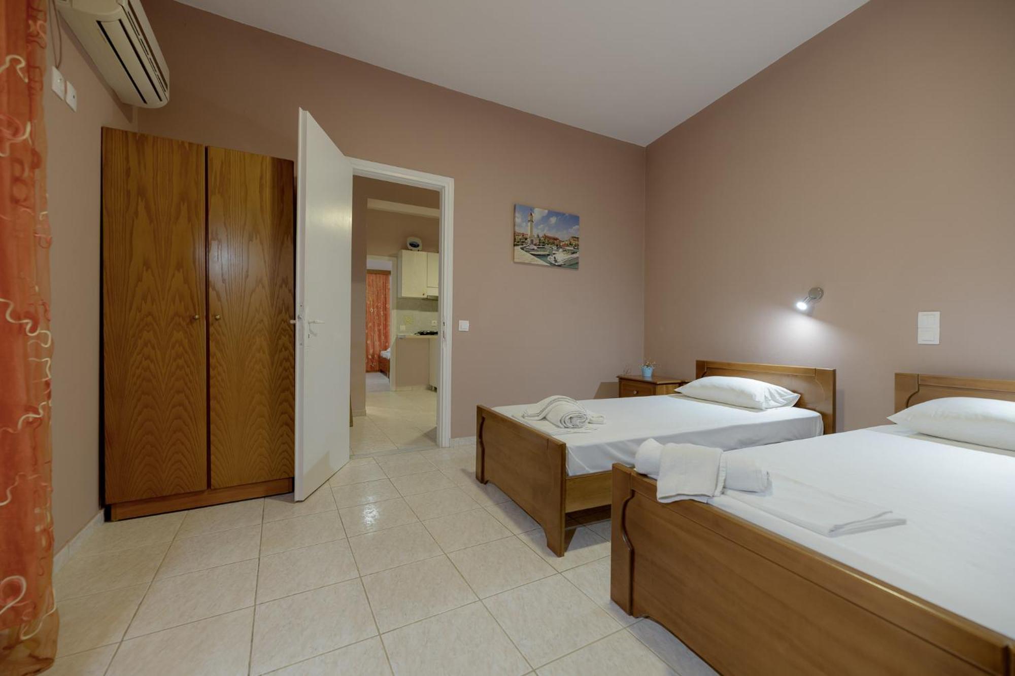 Anthi Studios & Apartments Alykes  Buitenkant foto