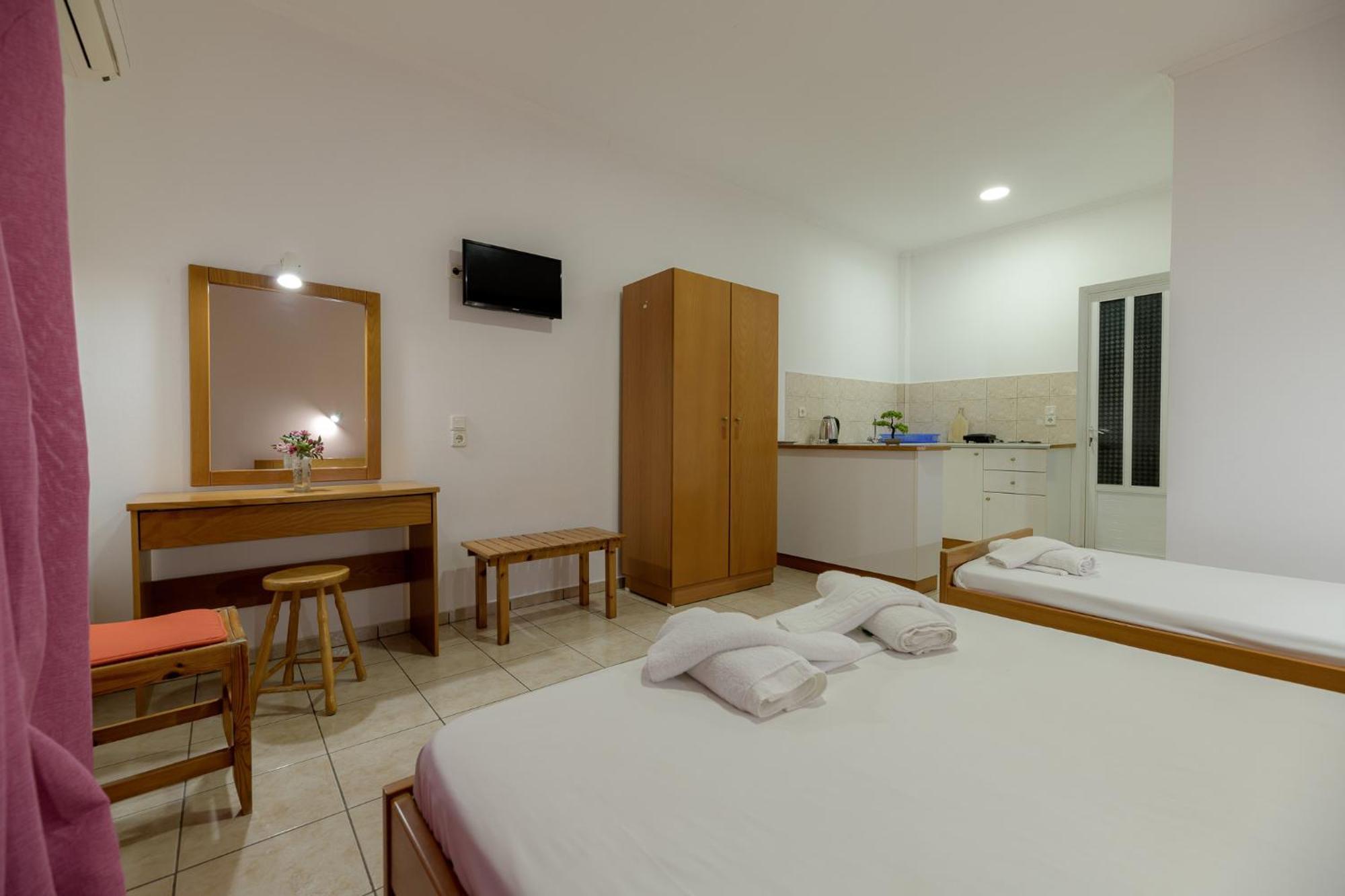 Anthi Studios & Apartments Alykes  Buitenkant foto