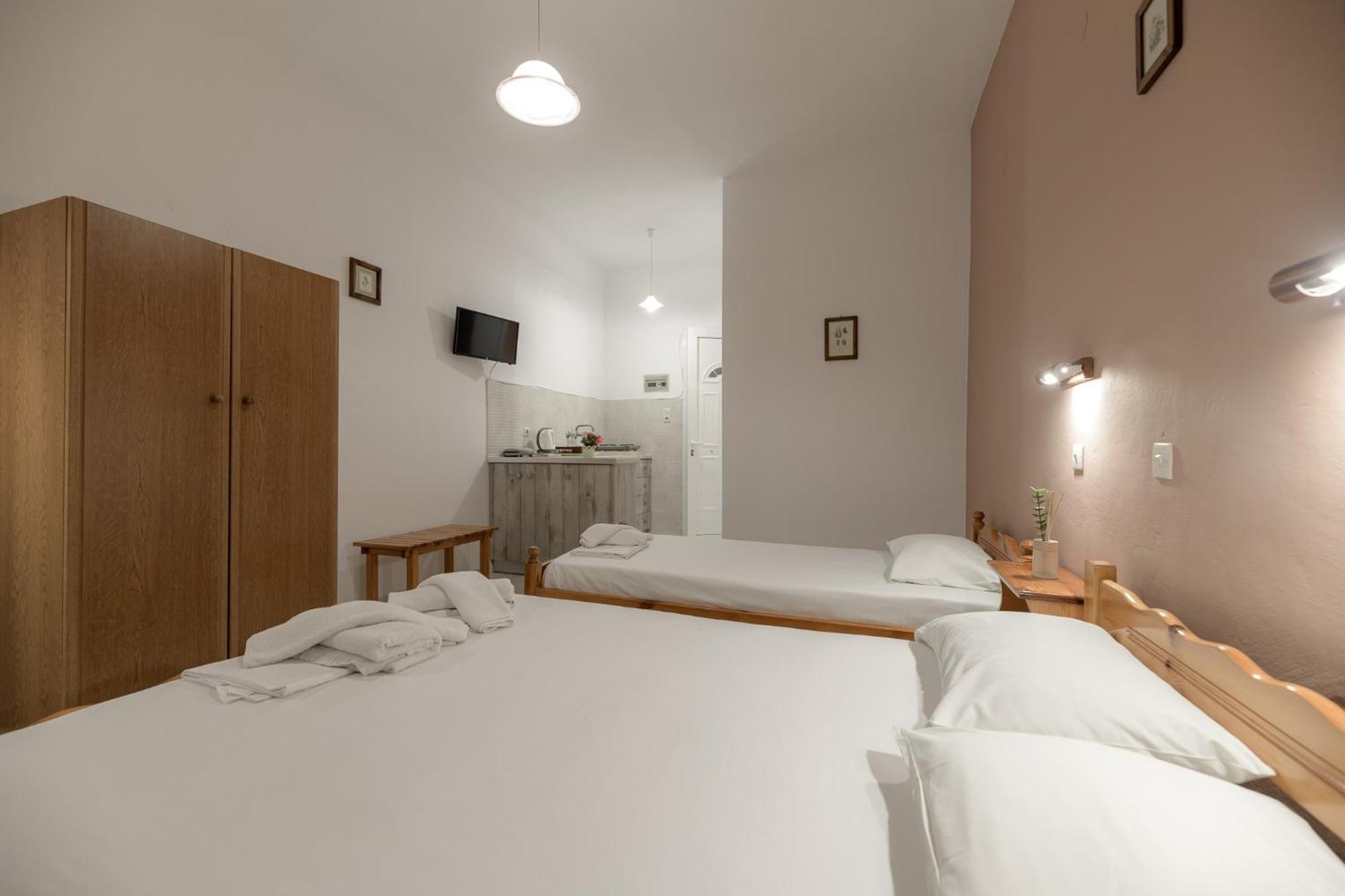 Anthi Studios & Apartments Alykes  Buitenkant foto