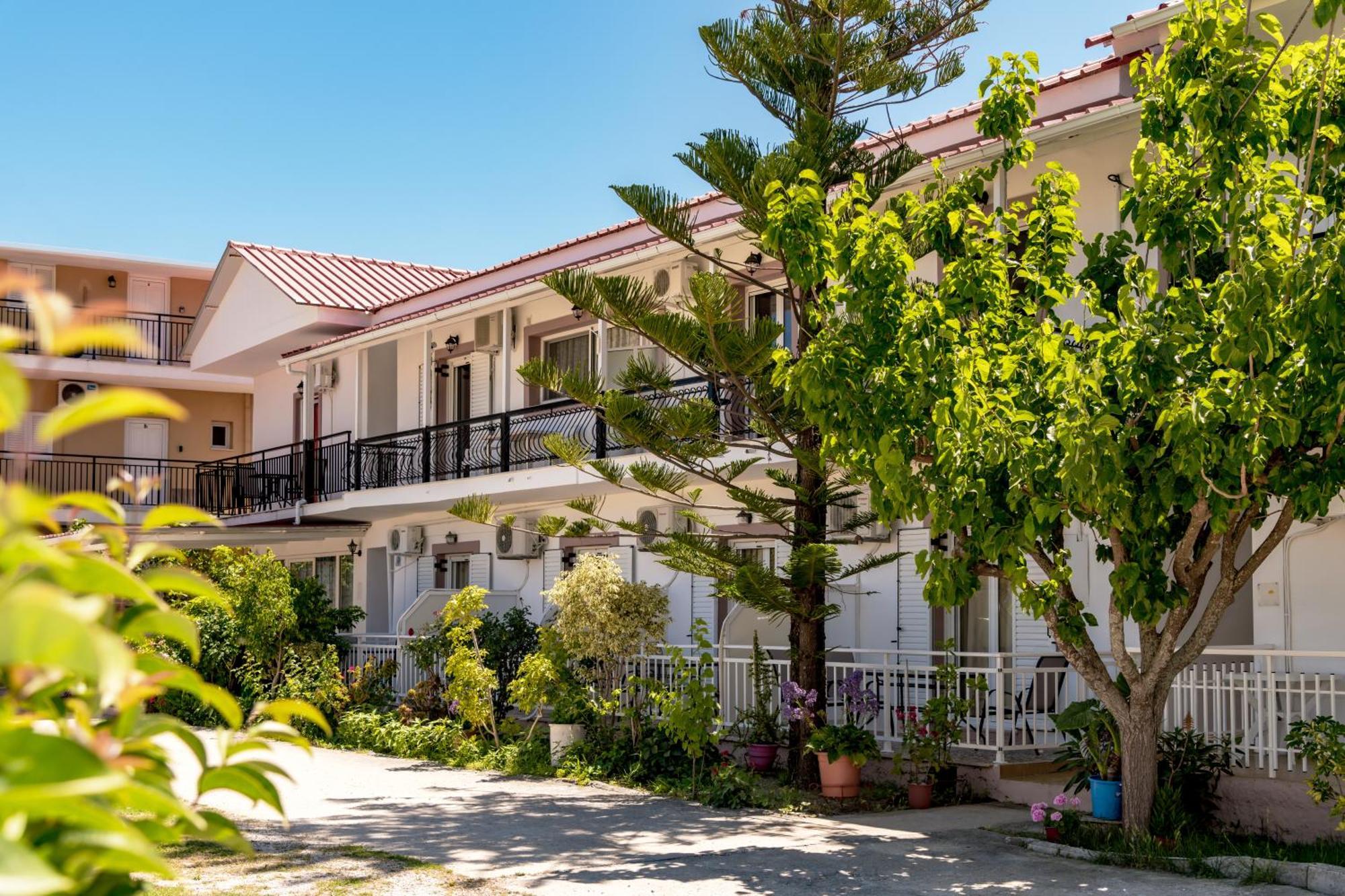Anthi Studios & Apartments Alykes  Buitenkant foto